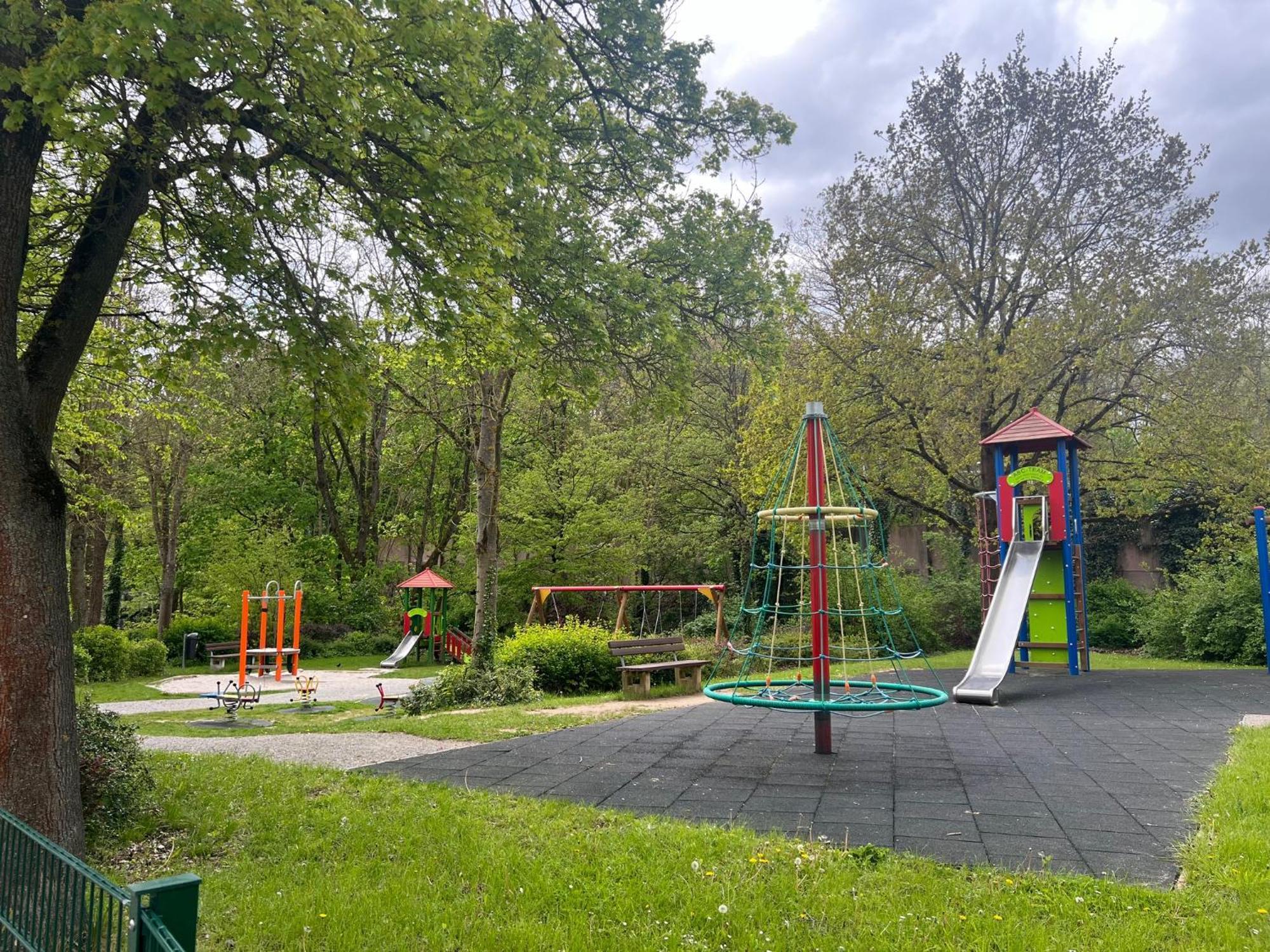 Ferienwohnung Am Limburger Park Limburg an der Lahn Bagian luar foto